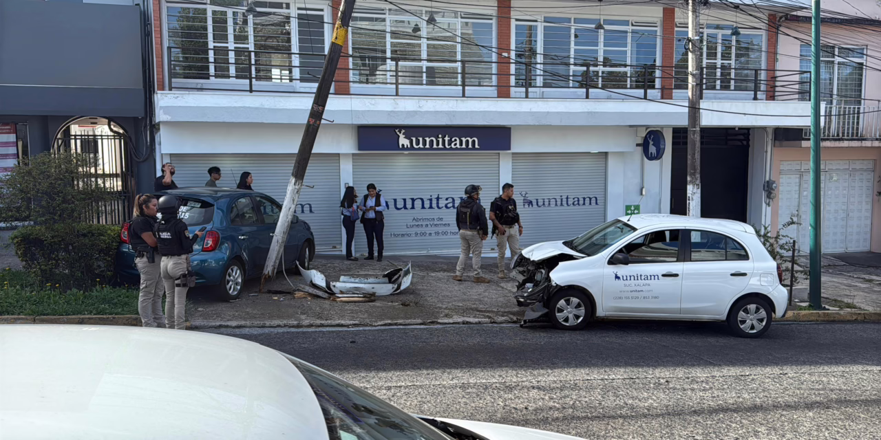 Accidente de tránsito en la zona del Meridiano, Xalapa