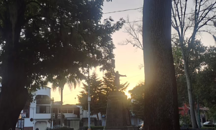 En las próximas 24 horas dominará ambiente relativamente caluroso a caluroso al mediodía y primeras horas de la tarde.