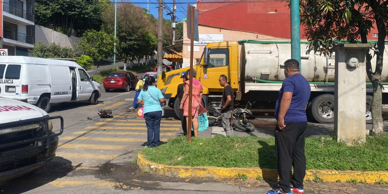 Accidente de tránsito en la Colonia Rafael Lucio, Xalapa