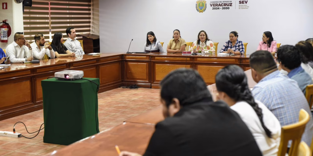 Definen bases para el Ciclo Escolar 2025-2026 en Veracruz