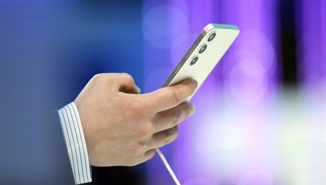 Condusef alerta: Estafadores usan imagen de figuras públicas y creadores para engañar