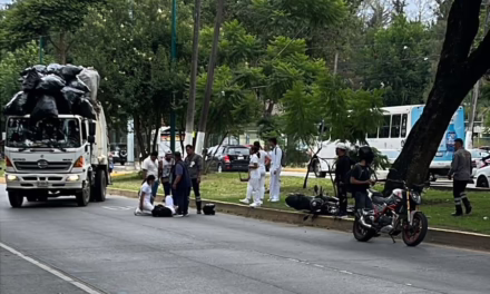 Accidente de tránsito en la avenida Ruiz Cortines, una persona lesionada