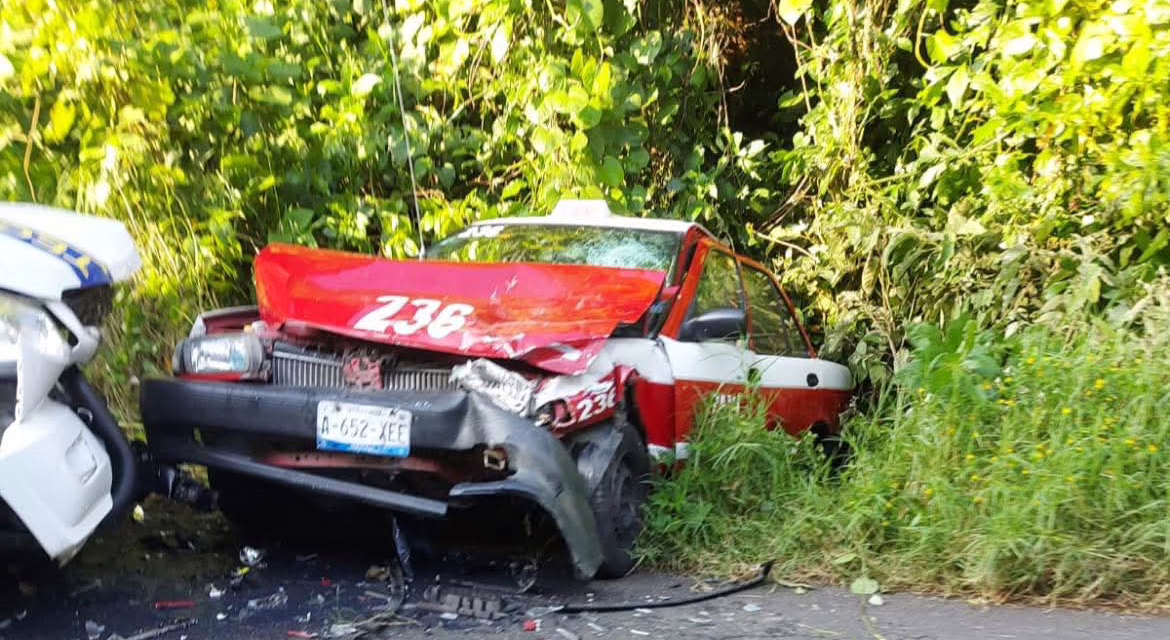 Accidente de tránsito en la carretera Huatusco – Totutla