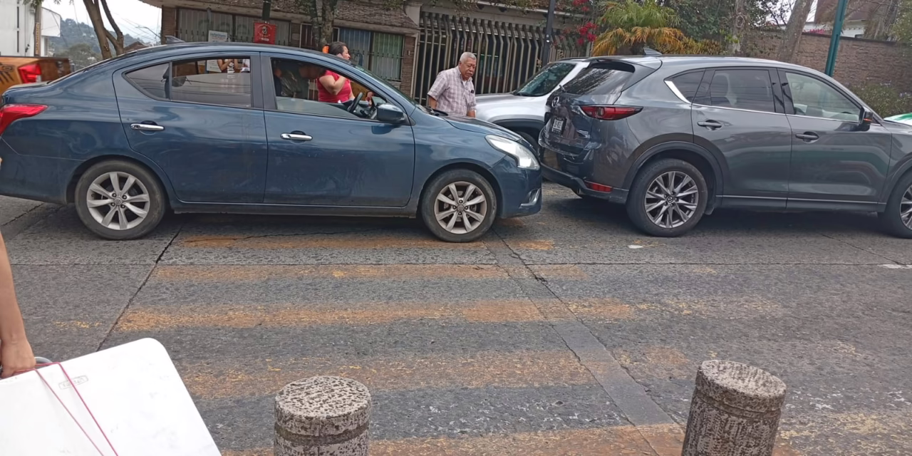 Accidente de tránsito a la altura de la secundaria técnica 3