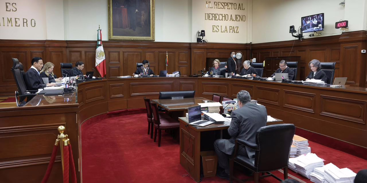 Sheinbaum plantea reducción al presupuesto del PJ