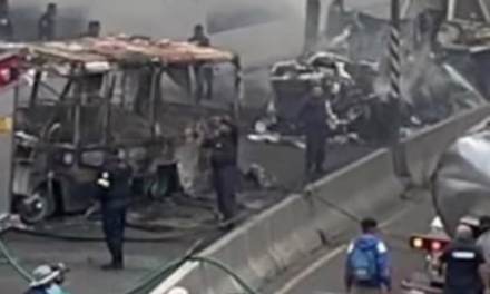 Aumenta a 17 las personas fallecidas por explosión de pipa