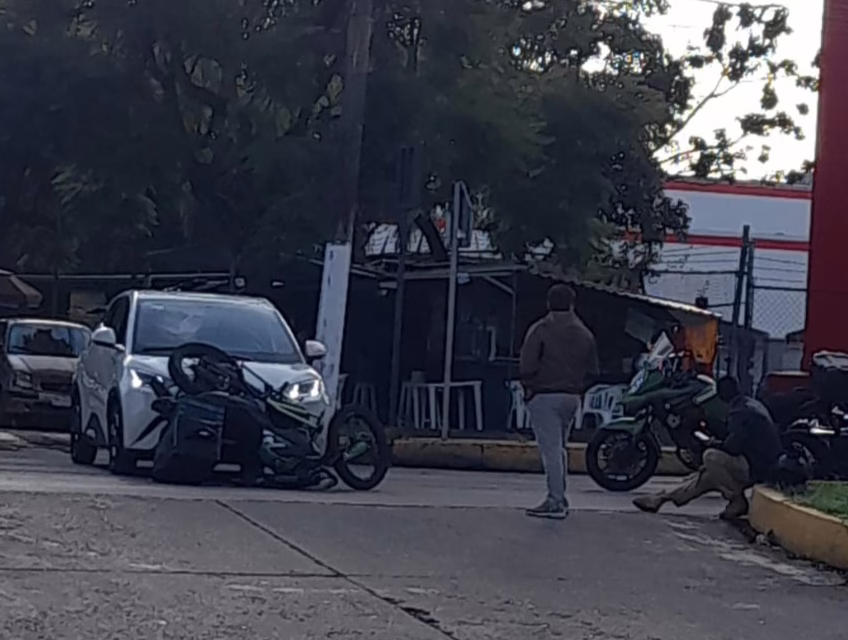 Motociclista lesionado en accidente de tránsito en Ruiz Cortines