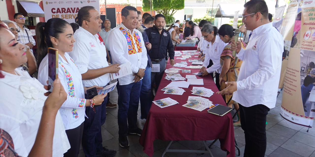 Veracruz impulsa empleo y capacitación con la Caravana de Servicios en Misantla