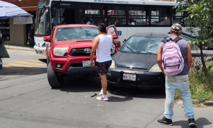Accidente de tránsito en la Colonia Revolución, Xalapa