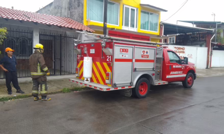 Reportan fuga de gas en la colonia Revolución de Xalapa