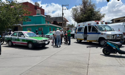 Accidente de tránsito en la colonia Rafael Lucio,  Xalapa