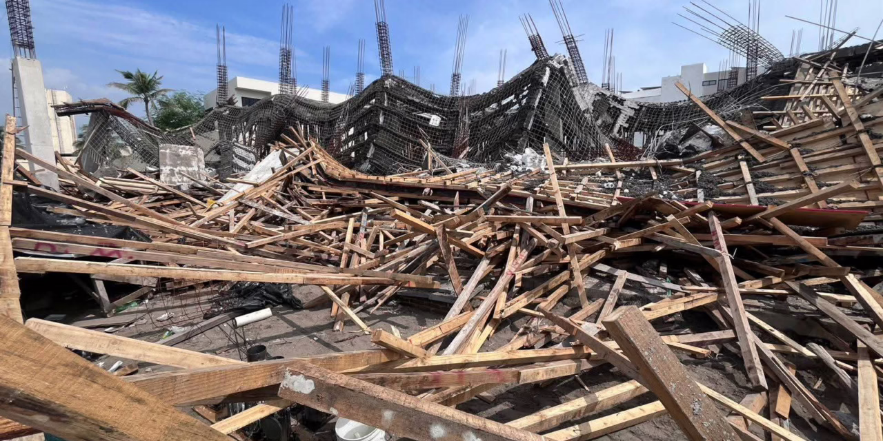 VIDEO: COLAPSA CIMBRA EN OBRA DE PLAZA COMERCIAL EN LA RIVIERA VERACRUZANA