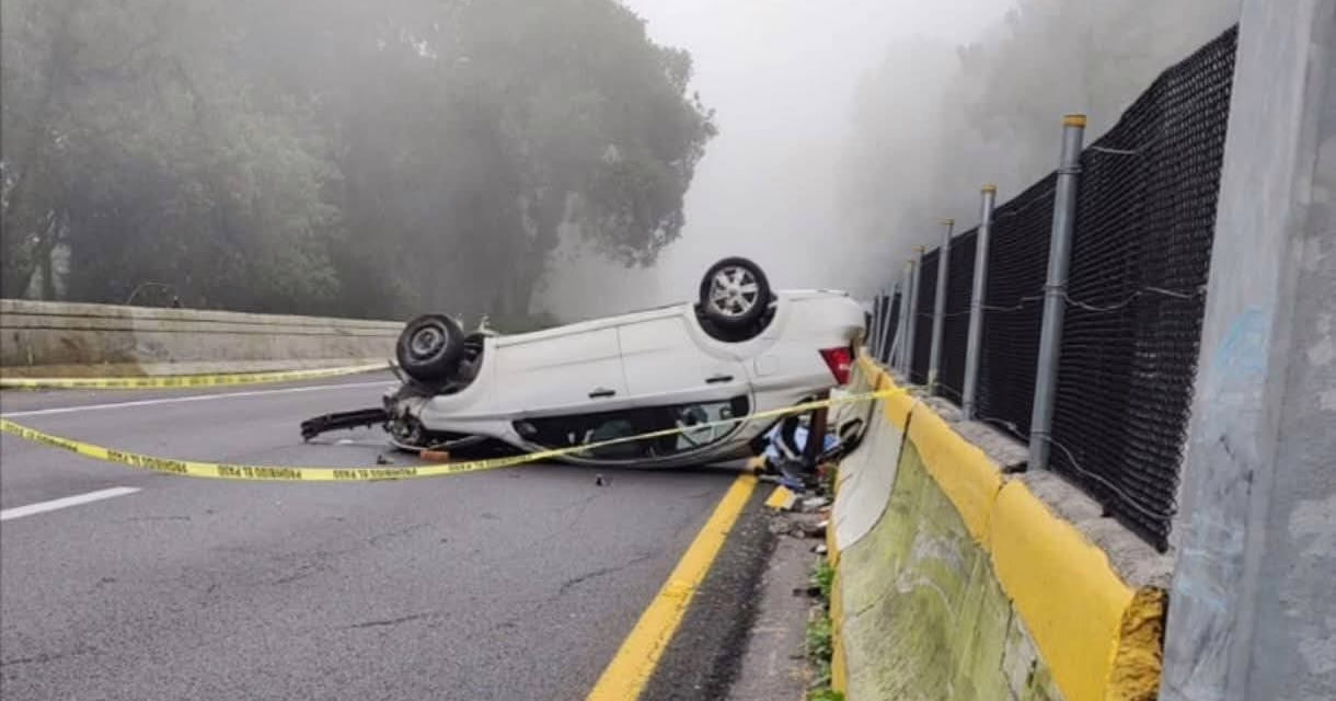 Pareja pierde la vida en la autopista México-Cuernavaca