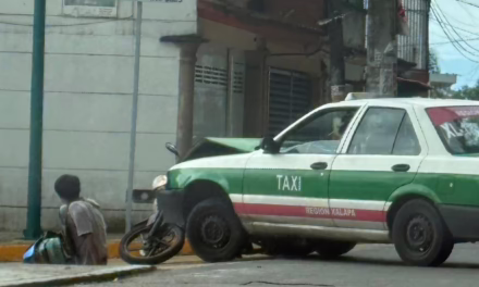 Accidente de tránsito en la Colonia Progreso Macuiltepec