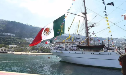 Buque Escuela Cuauhtémoc reinicia navegación tras choque en NY