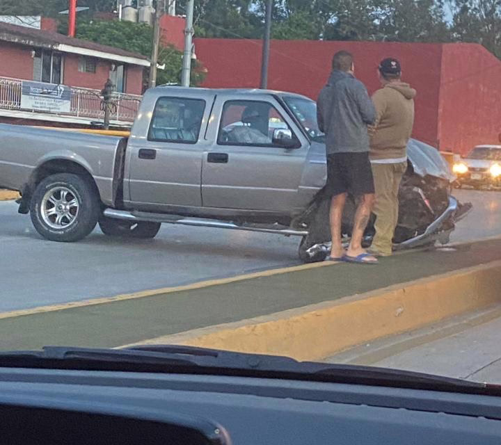 Este sábado, se registra accidente sobre la avenida Lázaro Cárdenas