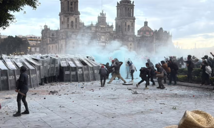 ‘Mucha provocación’: Sheinbaum condena violencia en marcha del 2 de octubre