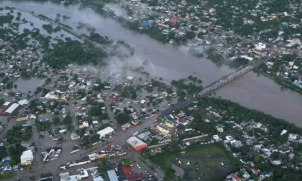 Despliegue de atención inmediata en zonas afectadas por el desbordamiento del río Cazones
