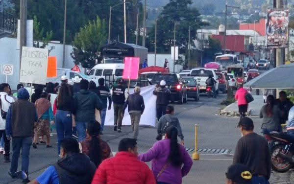 Bloquean la carretera Fortín -Huatusco