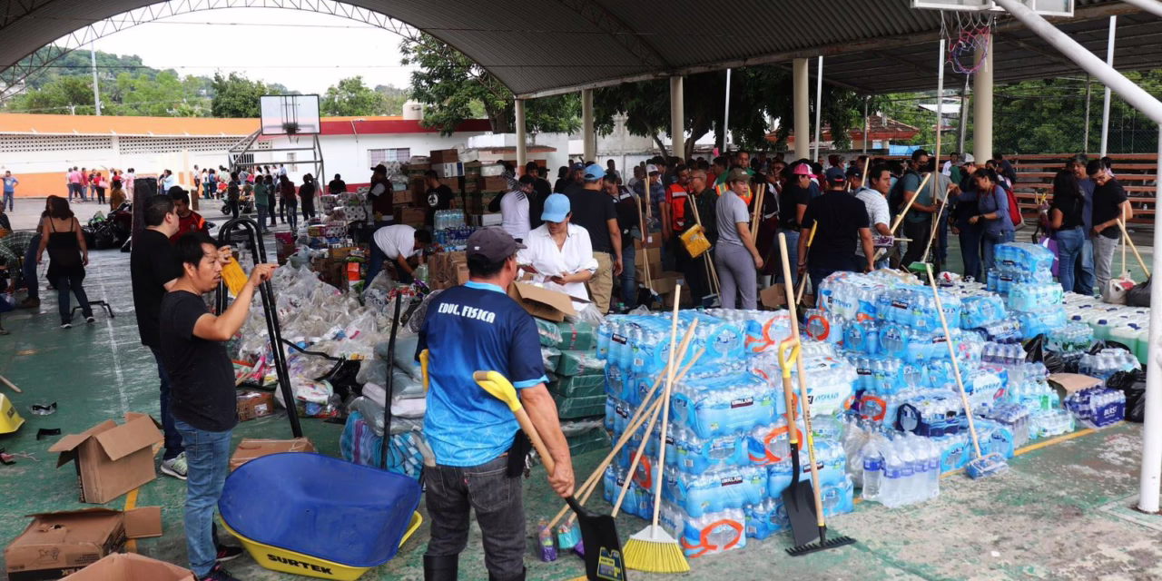 Más de mil trabajadores de la SEV se suman en limpieza de zonas afectadas