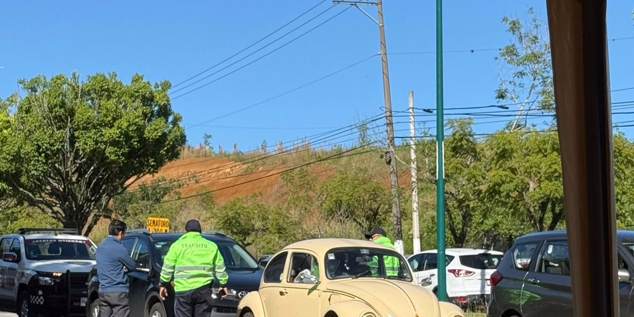 Accidente de tránsito sobre la avenida Arco Sur, a la altura del Cobaev