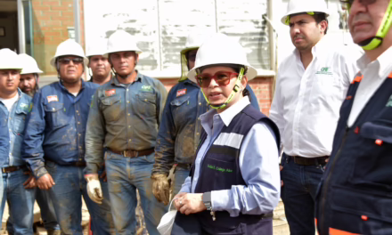 DIRECTORA DE LA CFE, REFUERZA TRABAJOS DE RESTABLECIMIENTO EN VERACRUZ