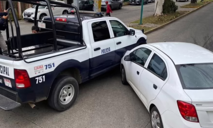 Accidente de tránsito en la avenida Pípila