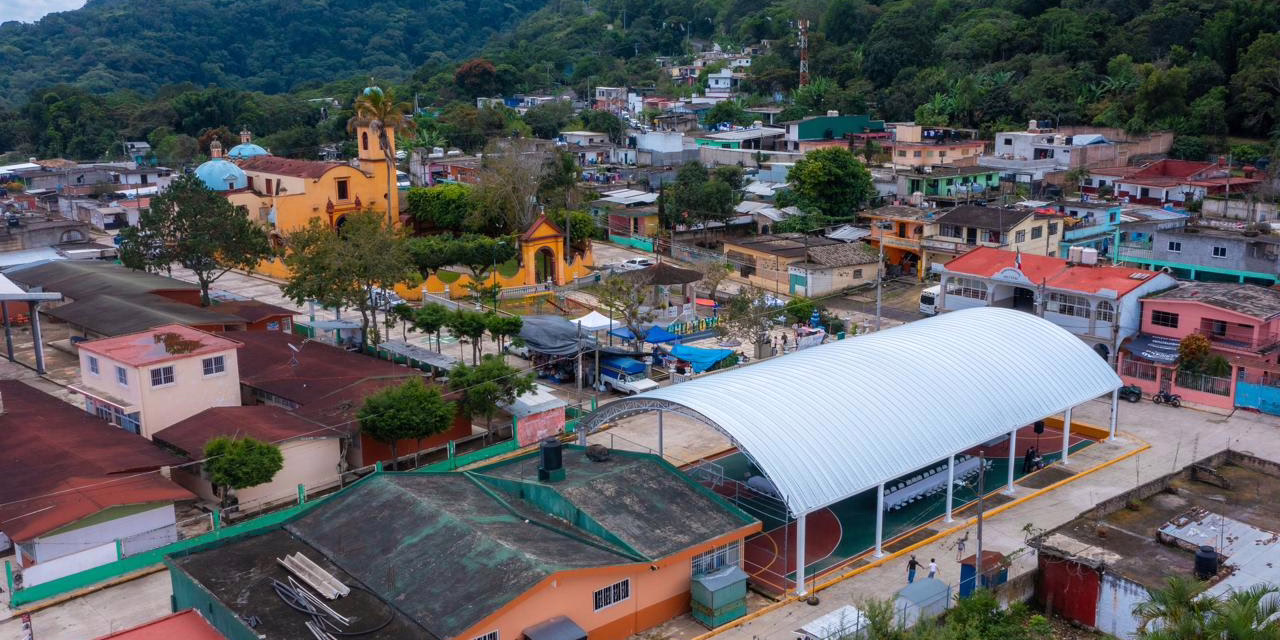 Inaugura Alberto Islas primer Beneficio de Café y domo en Chiltoyac