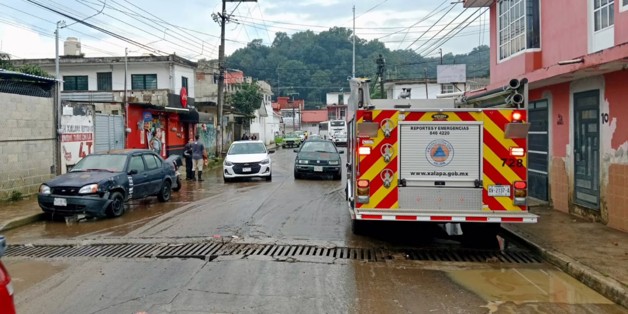 Atiende Sistema Municipal de PC afectaciones por las lluvias