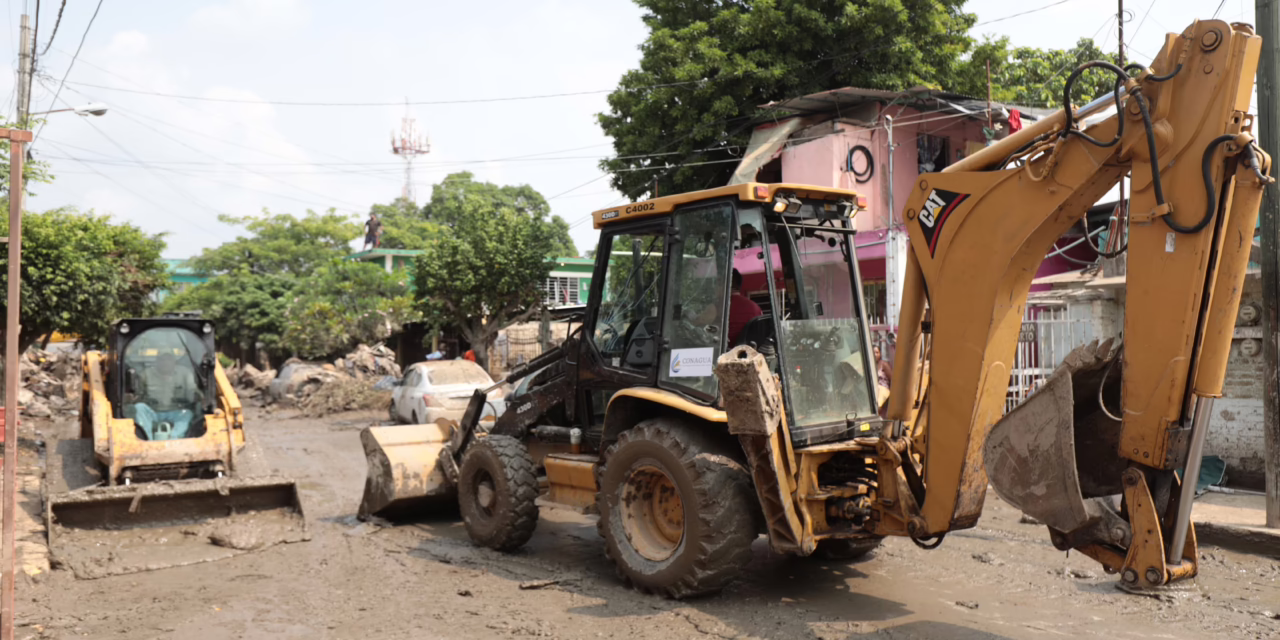 Avanzan brigadas de limpieza en Poza Rica y Álamo para recuperación de calles