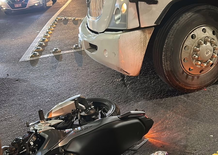 Accidente de tránsito a la altura del puente Bicentenario