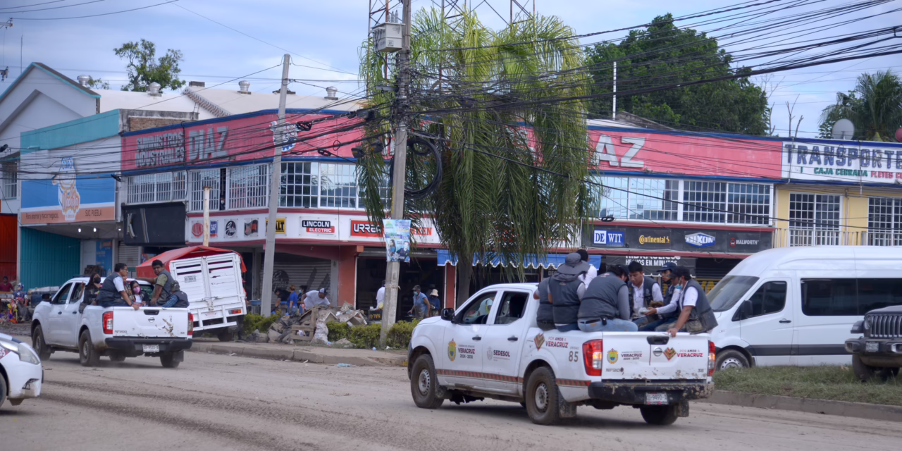 Dirige Veracruz Apoyo a la Palabra a pequeños negocios afectados por las inundaciones