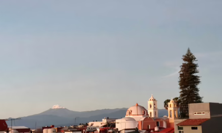 Condiciones para lluvias asiladas de intensidad ligera a moderada, registrándose los acumulados más altos principalmente en la región sur.