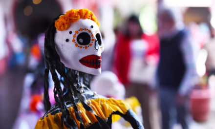 Exposición de catrinas, homenaje a nuestras tradiciones