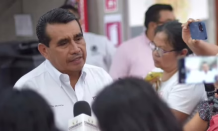 La emergencia se atiende trabajando, no en redes sociales: Esteban Bautista