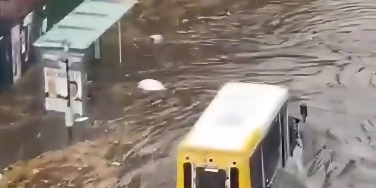 Video:Tormenta con lluvias récord provocó la muerte de dos personas en Nueva York