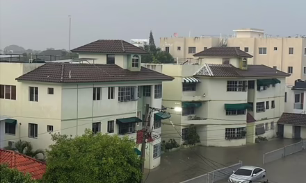 Aguaceros provocan caos inundaciones en la República Dominicana