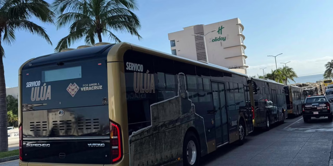 Inicia el servicio de transporte urbano tipo hibrido en la zona conurbada Veracruz-Boca del Río.