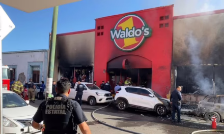 Sube a 23 el número de muertos por incendio en tienda Waldo’s de Hermosillo
