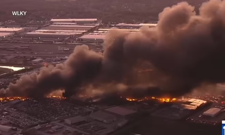 VIDEO:MOMENTO EXACTO DEL ACCIDENTE AÉREO DE UPS EN ESTADOS UNIDOS