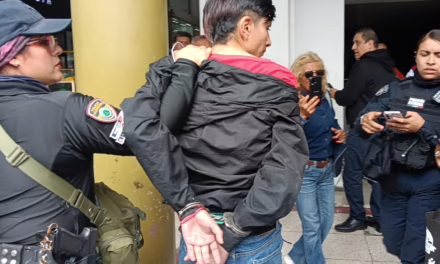 Detenido por presunto robo en Chedraui de la calle Lucio trasladado a San José