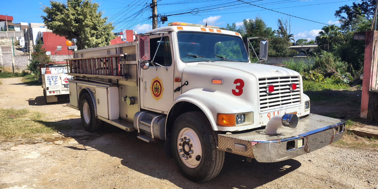 Fuga de gas en Colonia Ojo de Agua; Bomberos aseguran tanque