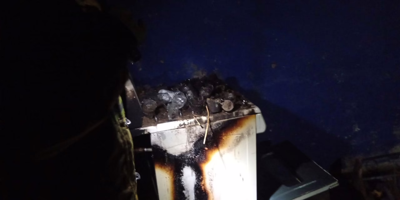 Susto Mañanero!  Se quema la comida y estufa en la colonia Felipe Carrillo Puerto en Xalapa