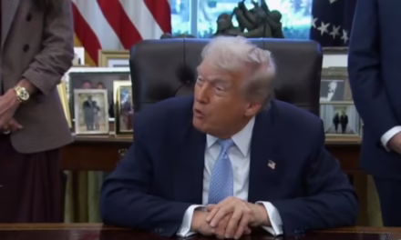 Trump extiende amenaza antidrogas y pone a México bajo presión