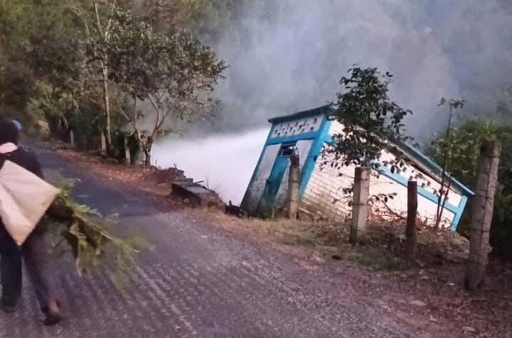 Repara CMAS fuga en línea de conducción de Huitizilapan