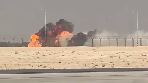 VIDEO: Avión de combate de India se desploma y explota en una exhibición en Dubai