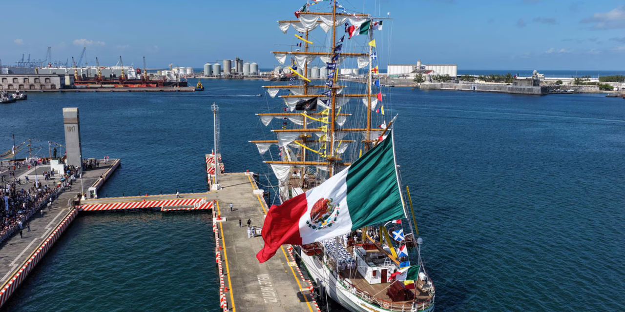 Retorna a Veracruz el Buque Escuela Cuauhtémoc