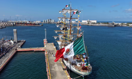 Retorna a Veracruz el Buque Escuela Cuauhtémoc