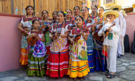 Brilla Veracruz en el 28º Festival de la Huasteca; asumirá la edición 2026