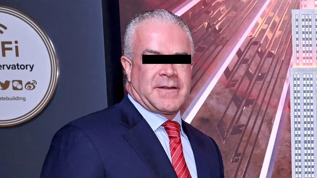 Fiscalía confirma investigación contra Raúl Rocha, dueño de Miss Universo